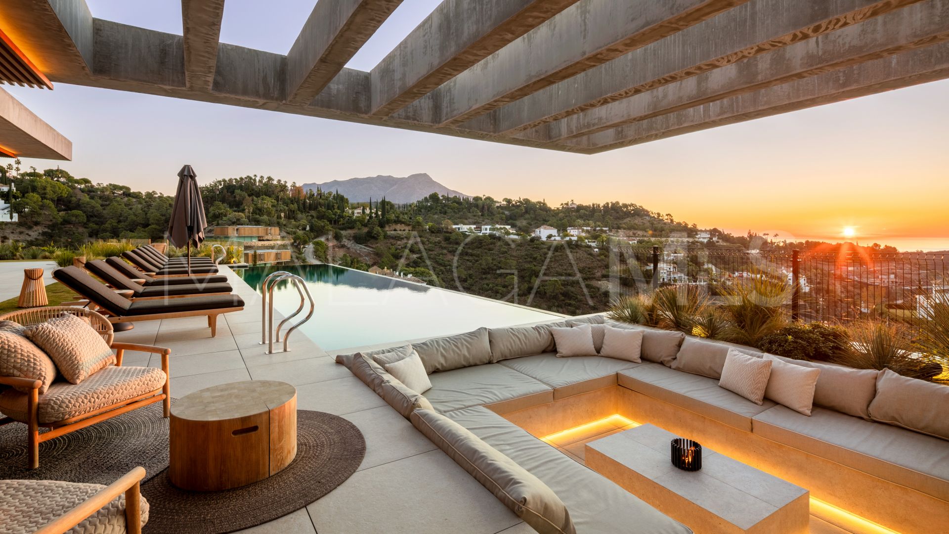 El Madroñal, villa for sale de 6 bedrooms