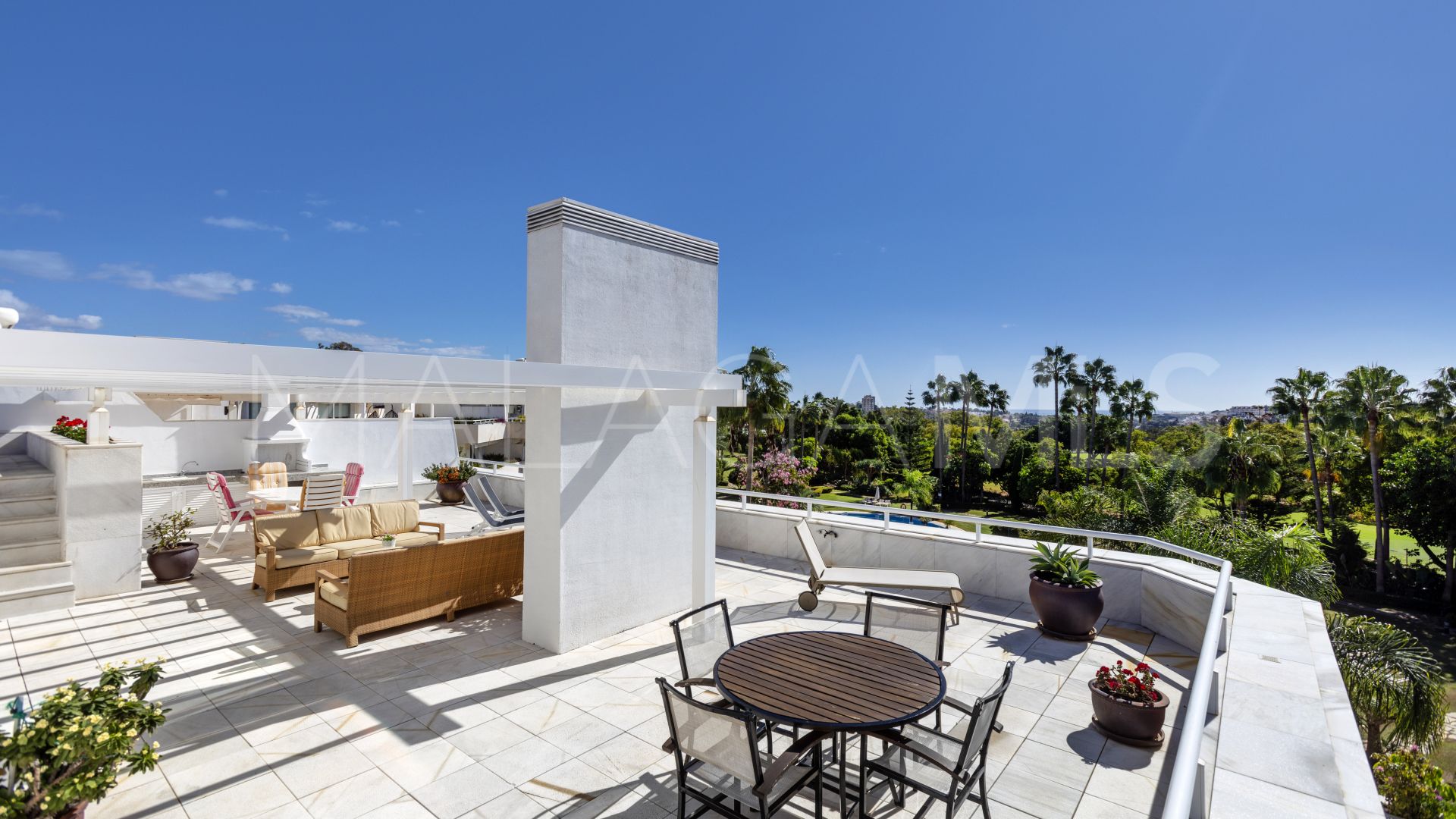 For sale duplex penthouse in Los Granados Golf