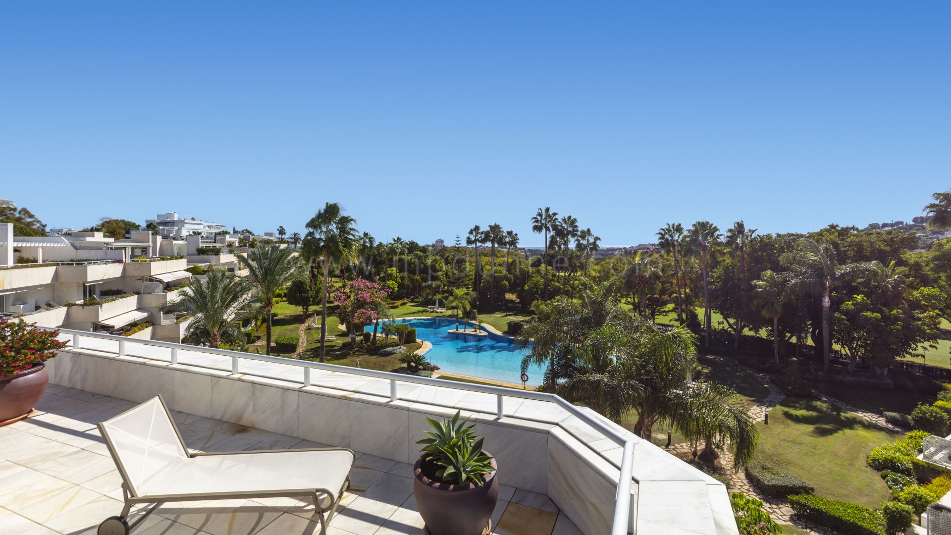 Penthouse duplex d’angle à Los Granados Golf