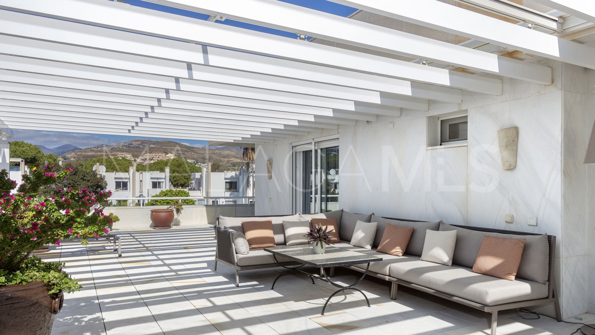 For sale duplex penthouse in Los Granados Golf