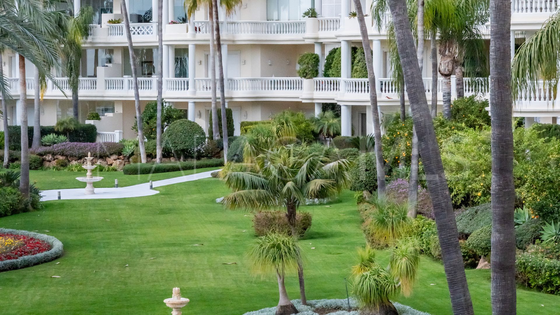 For sale apartment with 3 bedrooms in Las Dunas Park