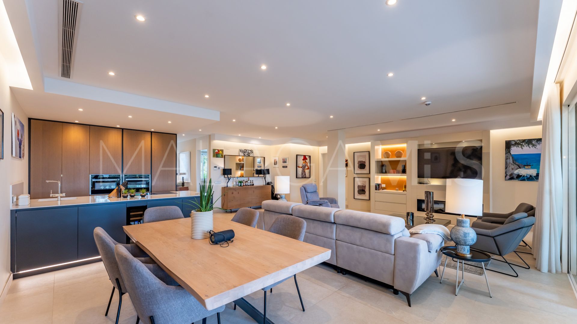 For sale apartment with 3 bedrooms in Las Dunas Park