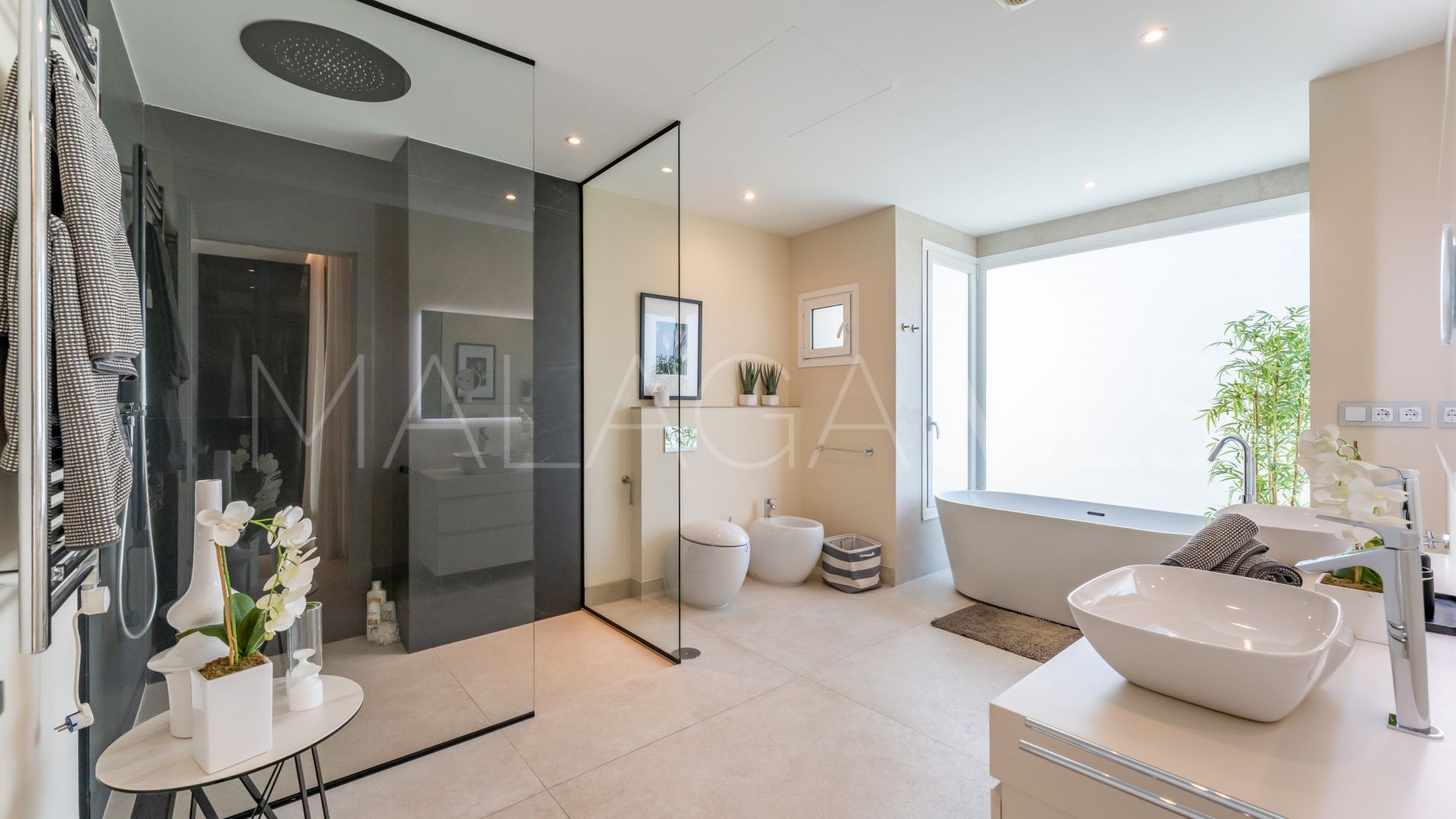 For sale apartment with 3 bedrooms in Las Dunas Park