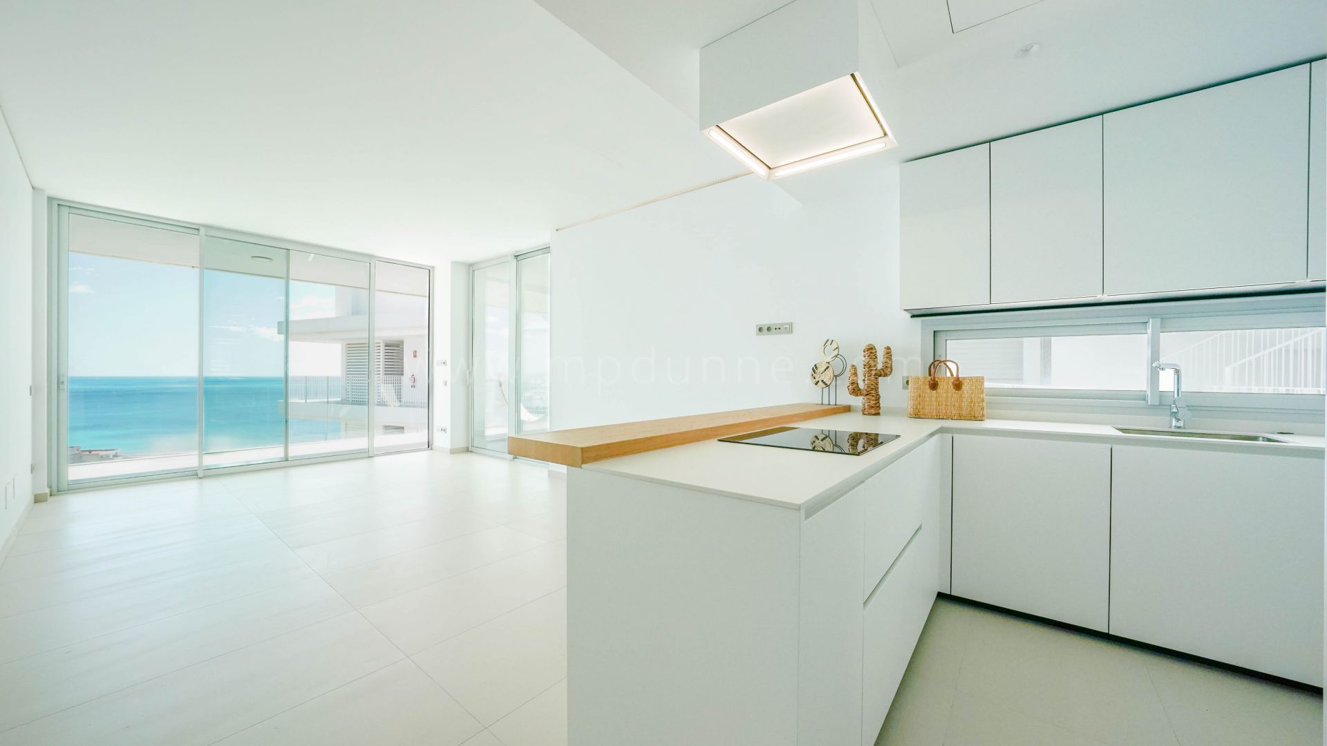 Penthouse Duplex avec Solarium et Vue sur la Mer à Higuerón