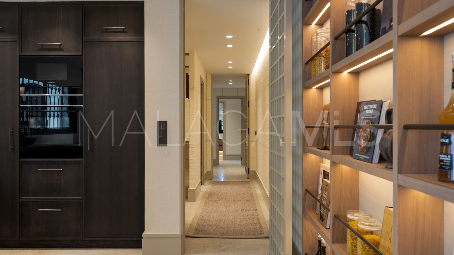 For sale apartment in Coto Real with 3 bedrooms