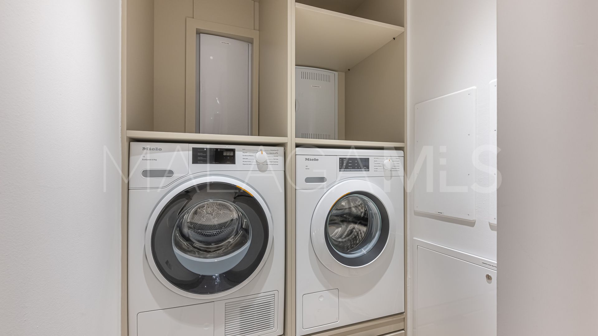 Apartamento for sale in Bahía del Velerín with 3 bedrooms