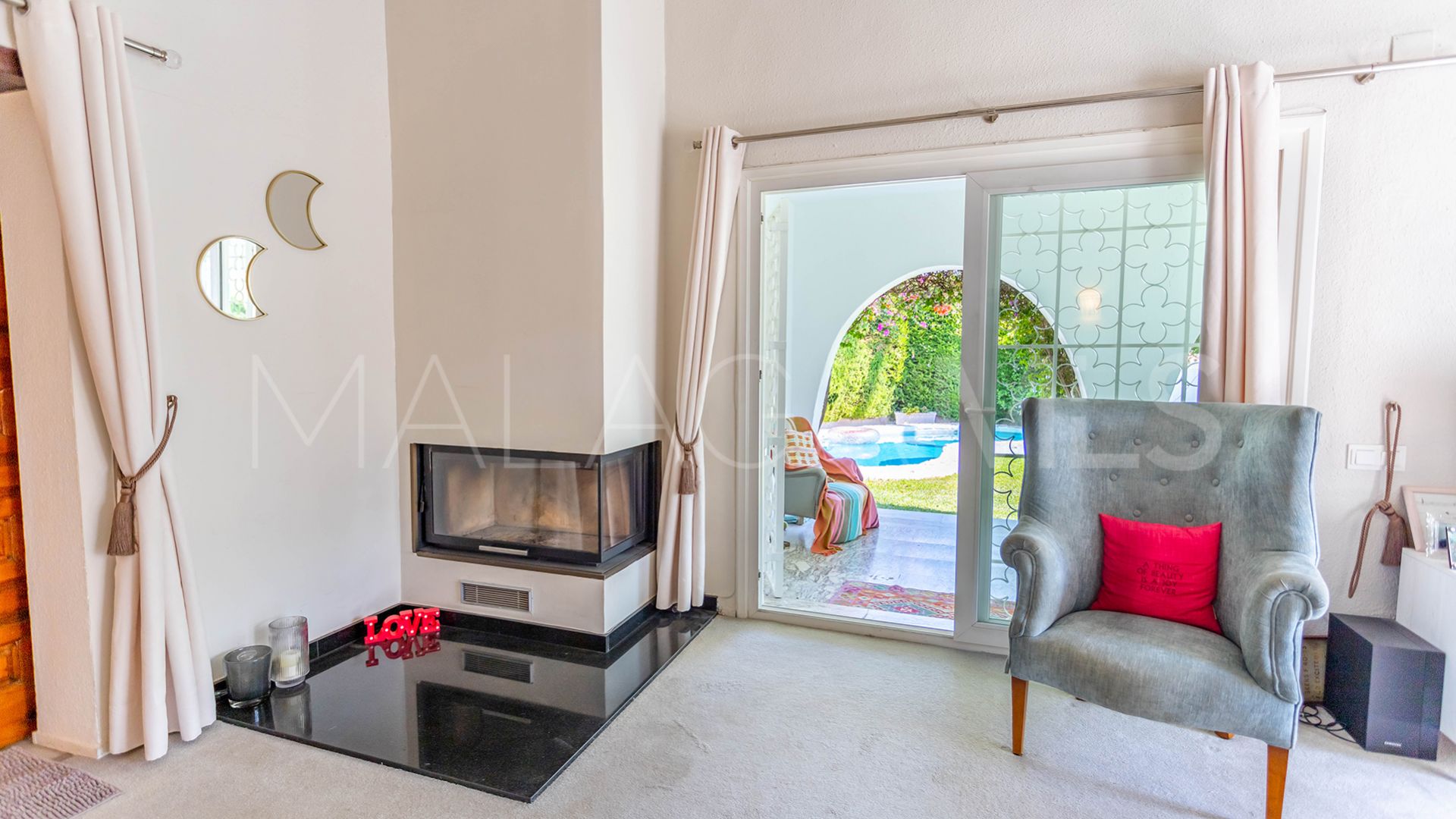 Villa for sale in Guadalmina Alta