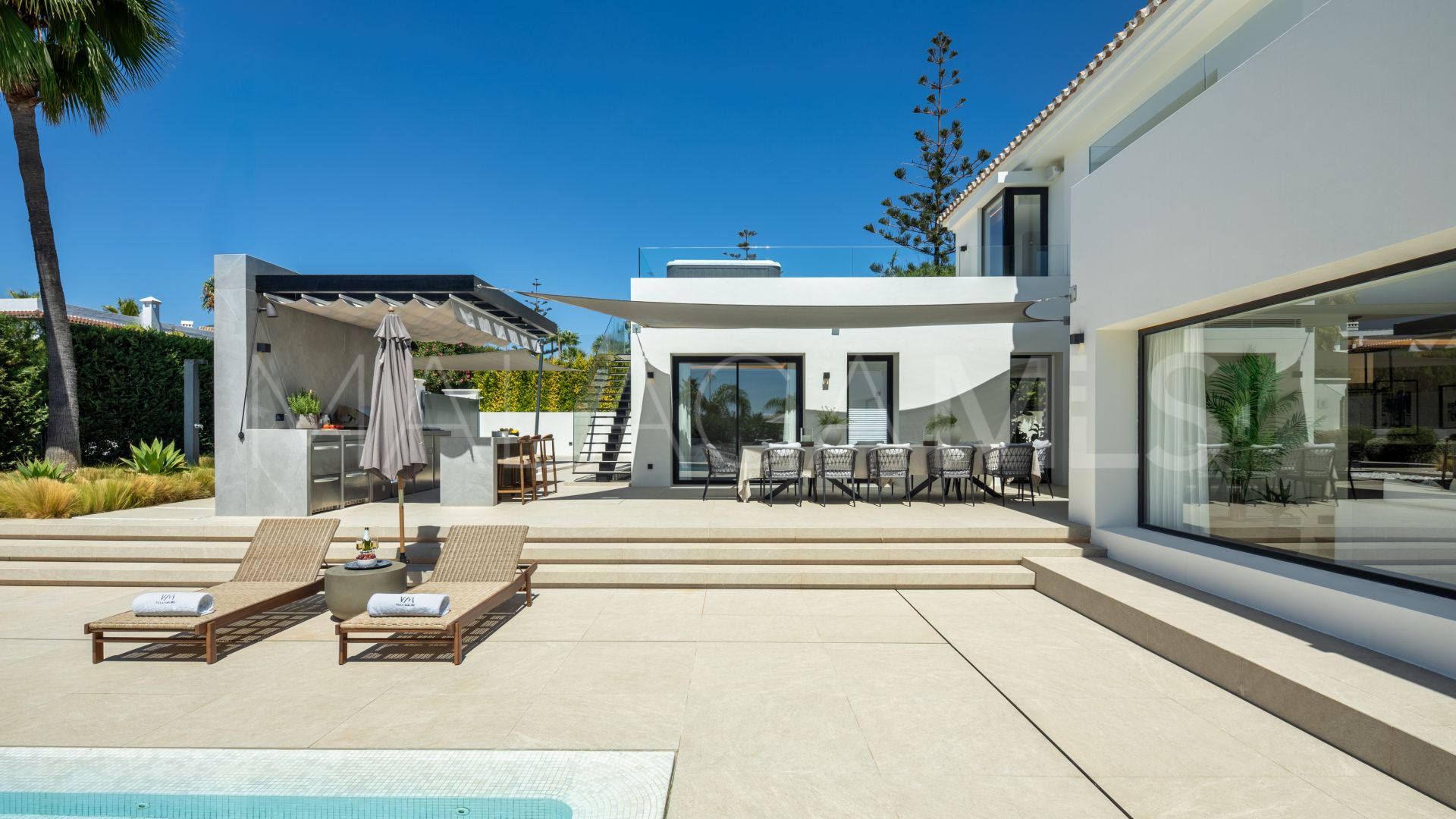 Buy Nueva Andalucia villa