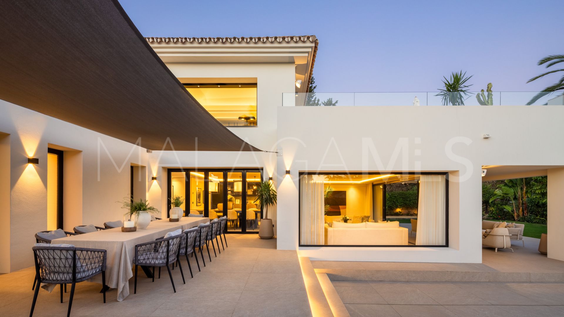 Buy Nueva Andalucia villa