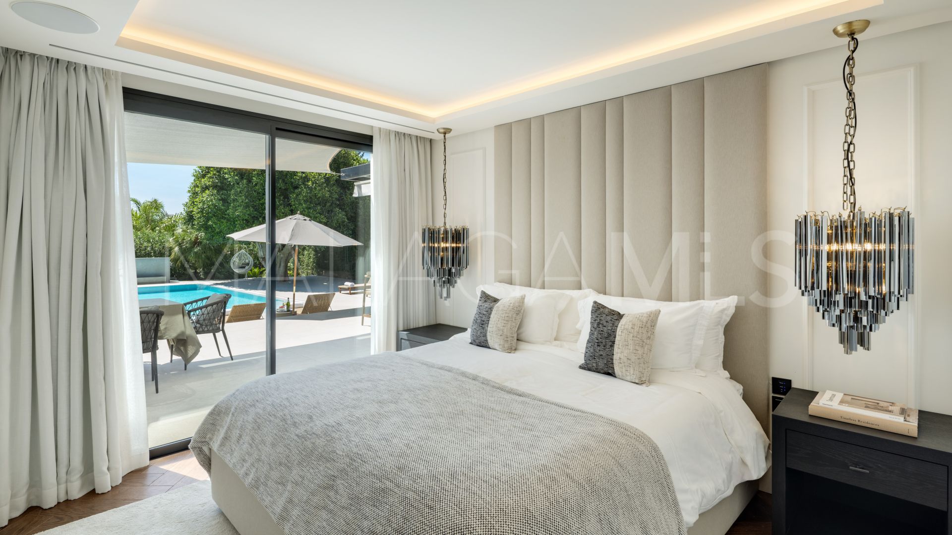 Buy Nueva Andalucia villa