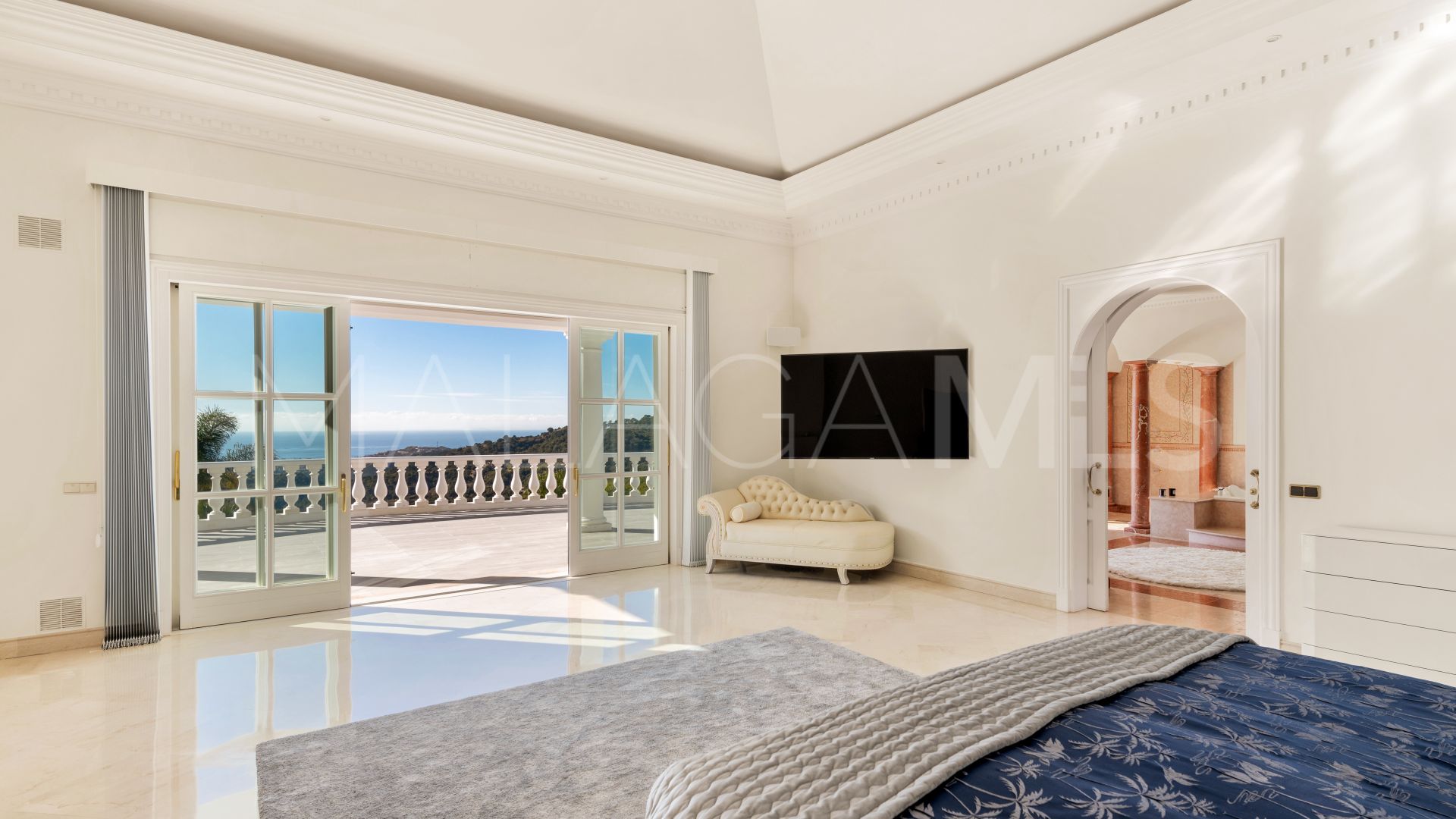 Villa for sale in La Zagaleta