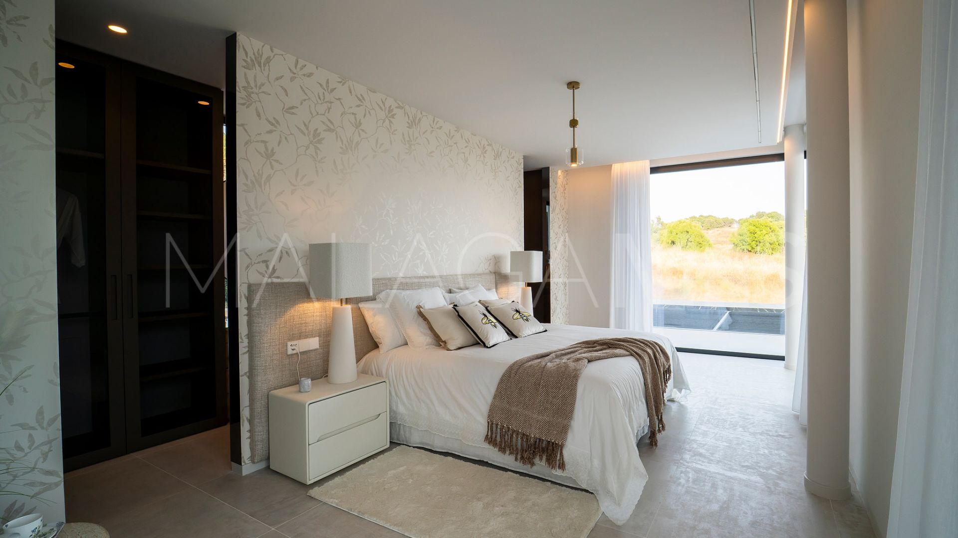 Villa for sale in Paraiso Alto