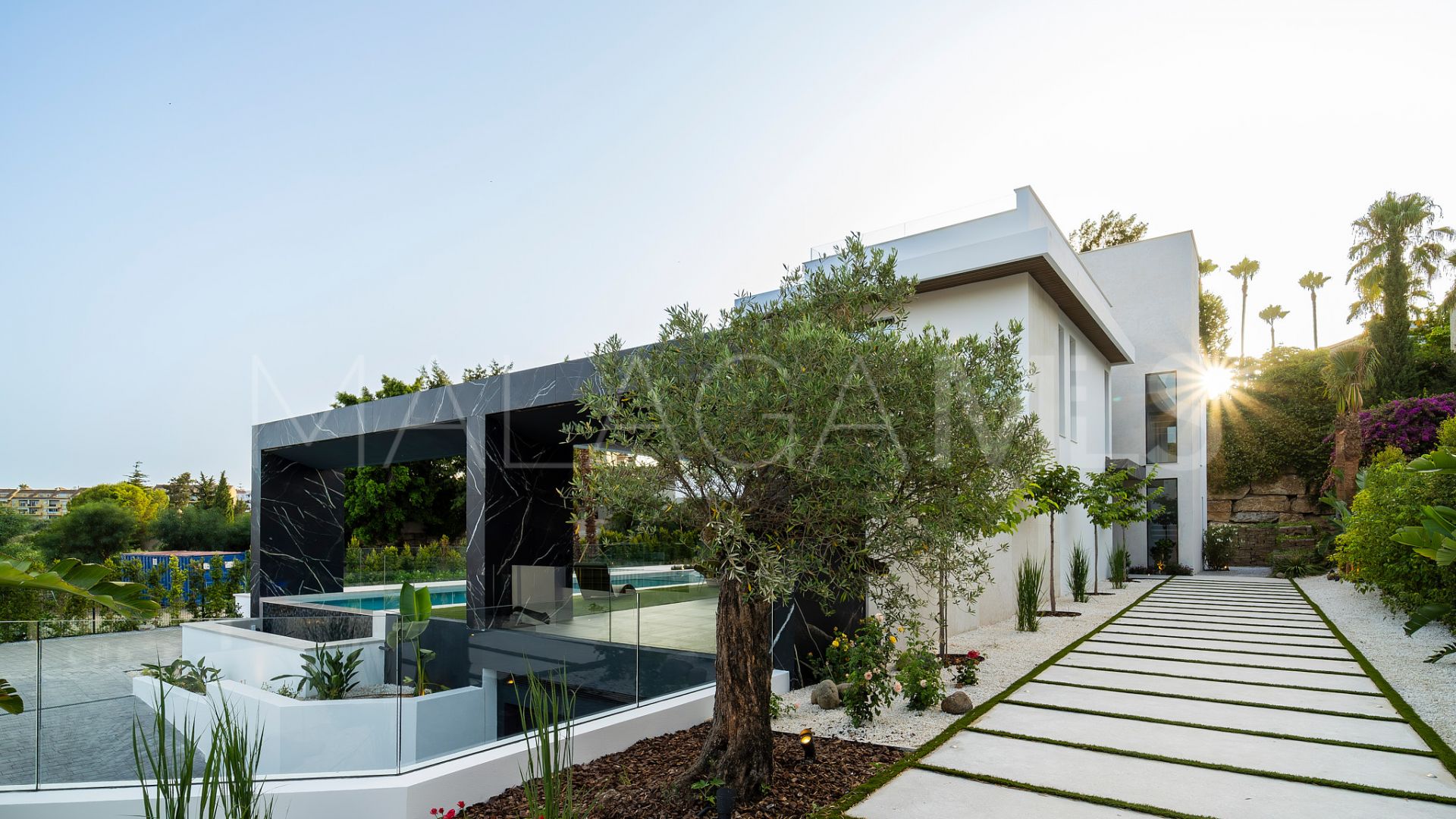 Villa for sale in Paraiso Alto