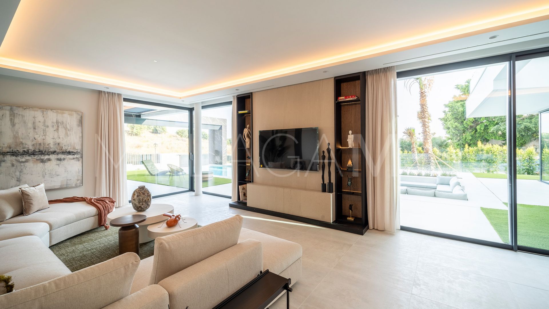 Villa for sale in Paraiso Alto