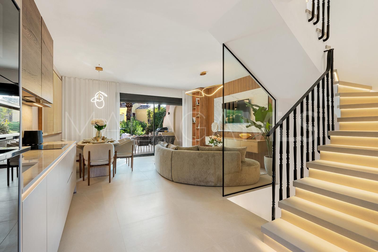 Maison de ville for sale in Jardines de las Lomas