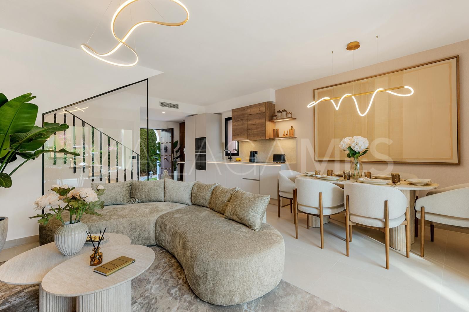 Maison de ville for sale in Jardines de las Lomas