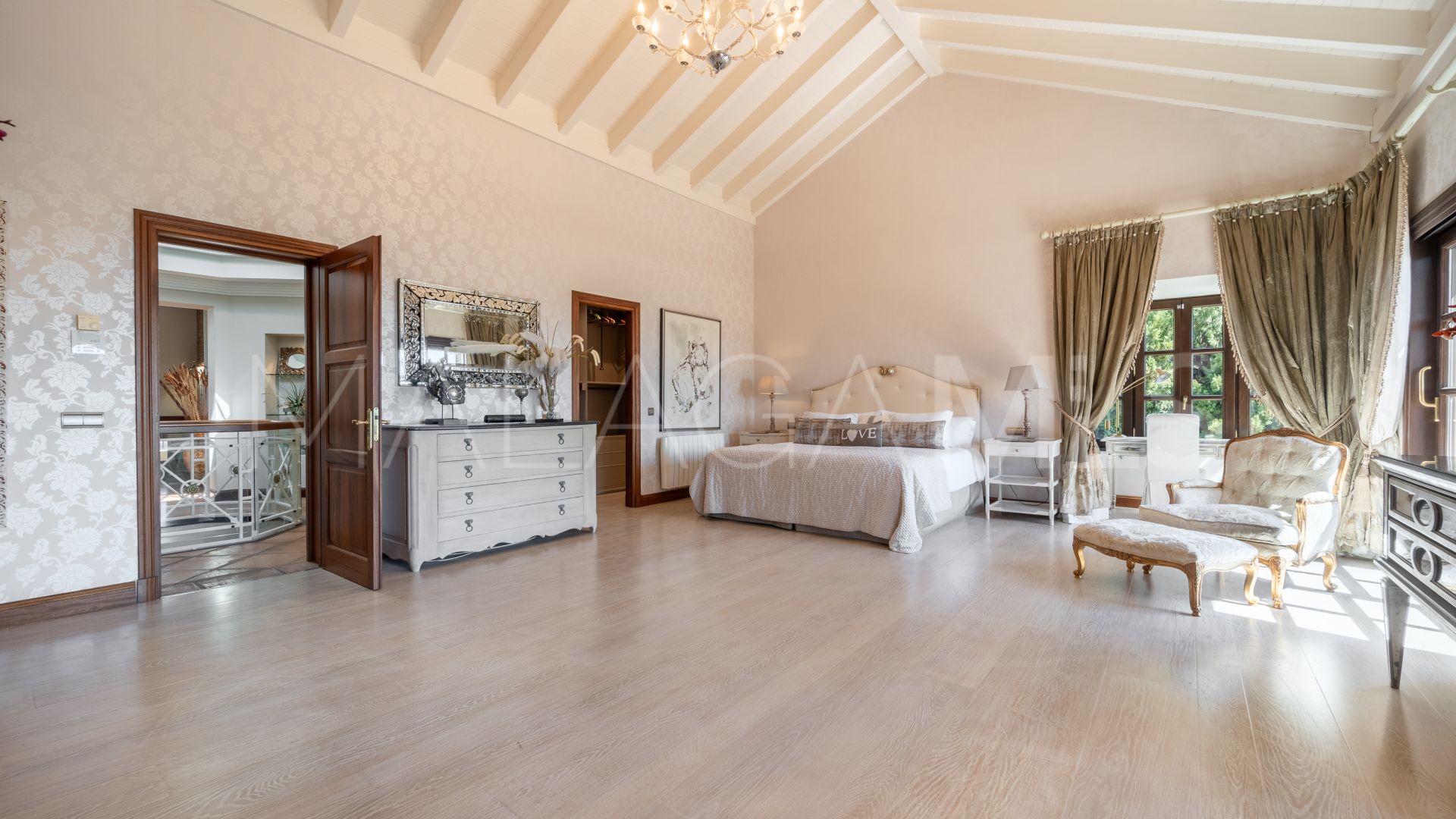 Villa for sale in Balcones de Sierra Blanca
