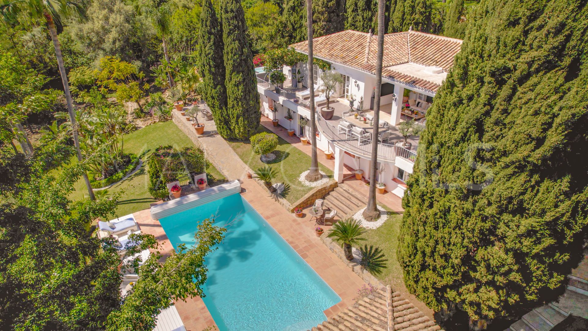 Villa a la venta in Puerto del Almendro de 5 bedrooms