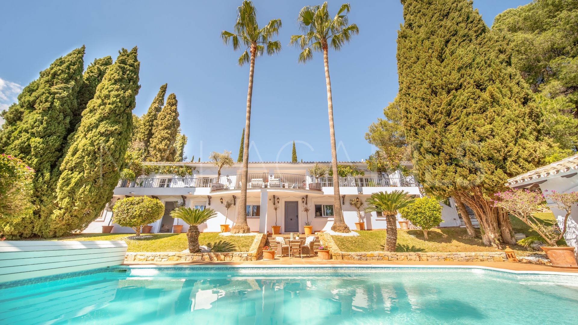 Villa a la venta in Puerto del Almendro de 5 bedrooms