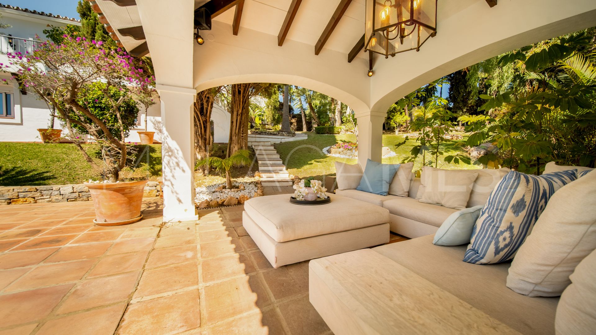Puerto del Almendro 5 bedrooms villa for sale