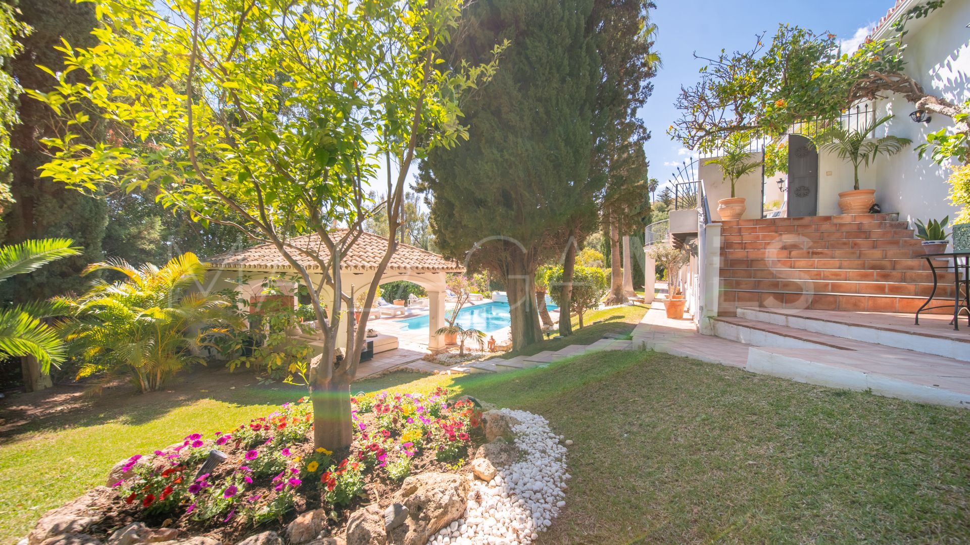 Villa a la venta in Puerto del Almendro de 5 bedrooms