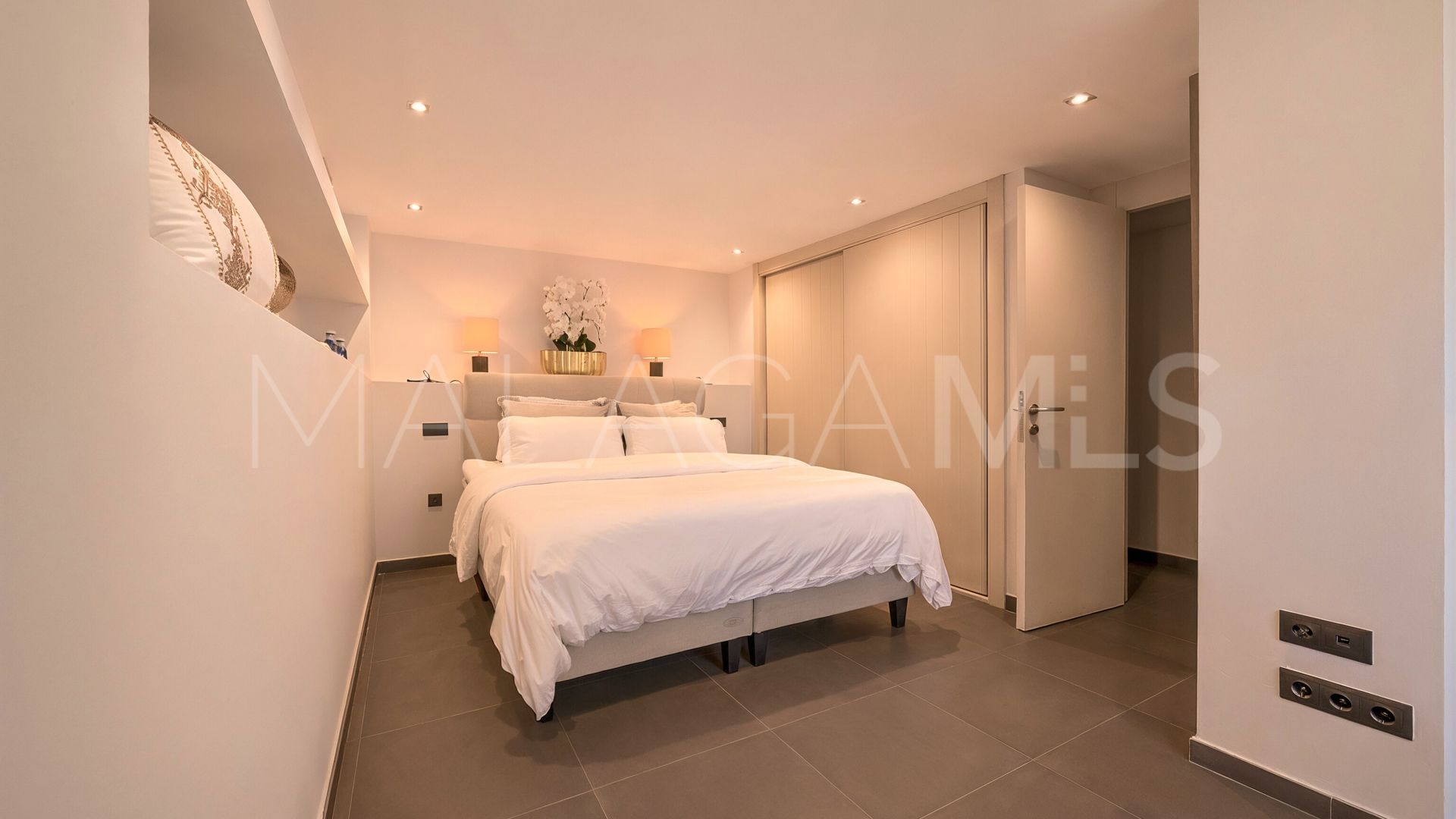 Villa a la venta in Puerto del Almendro de 5 bedrooms