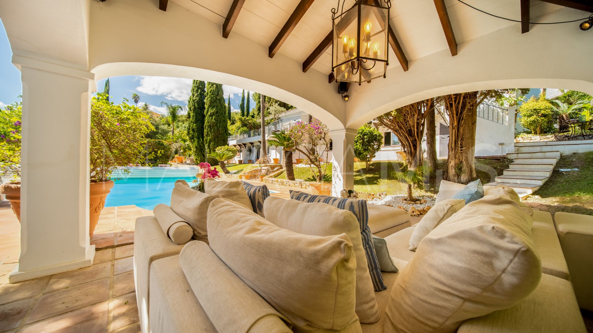 Puerto del Almendro 5 bedrooms villa for sale