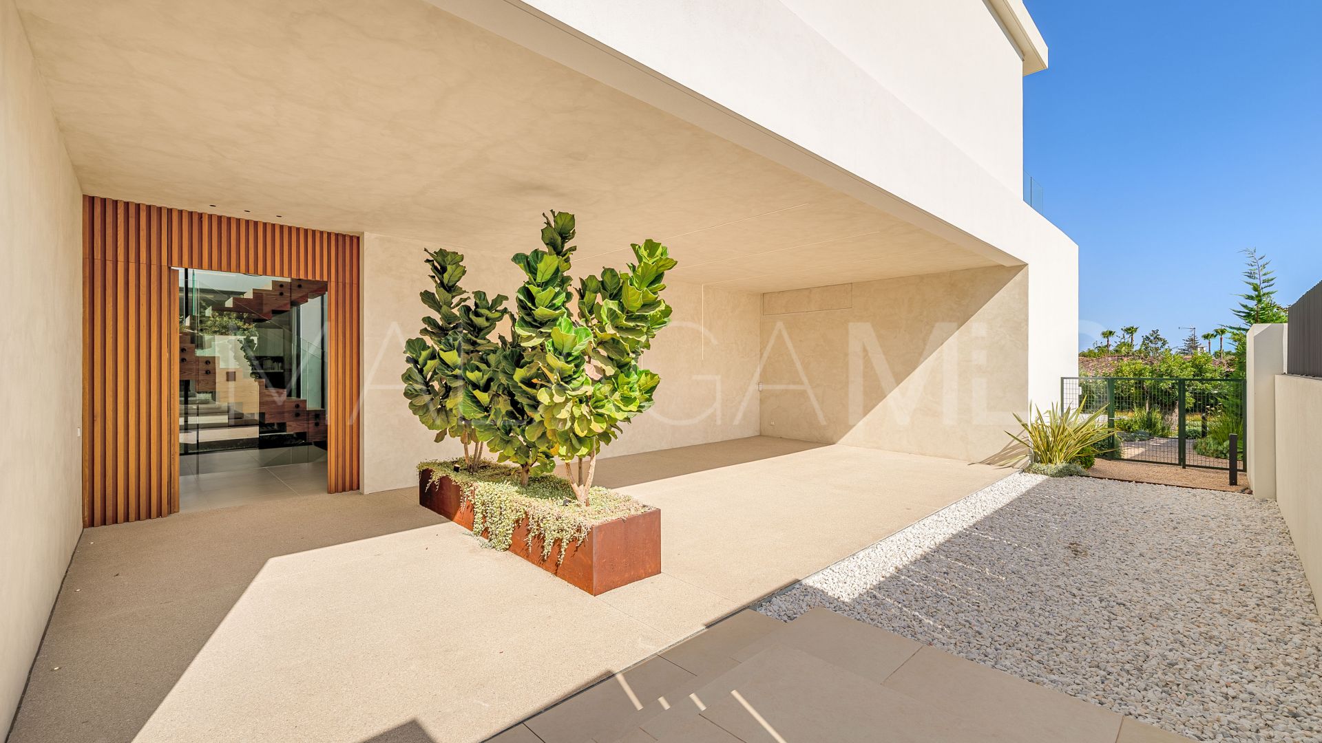 Villa for sale in Guadalmina Alta