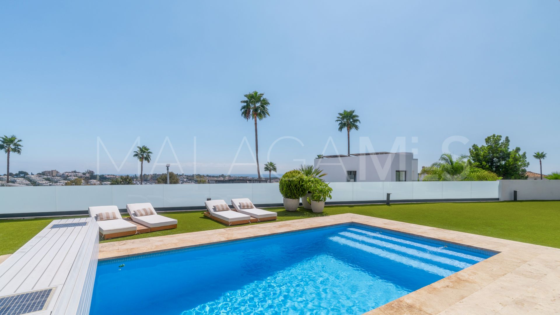 Villa for sale in Nueva Atalaya
