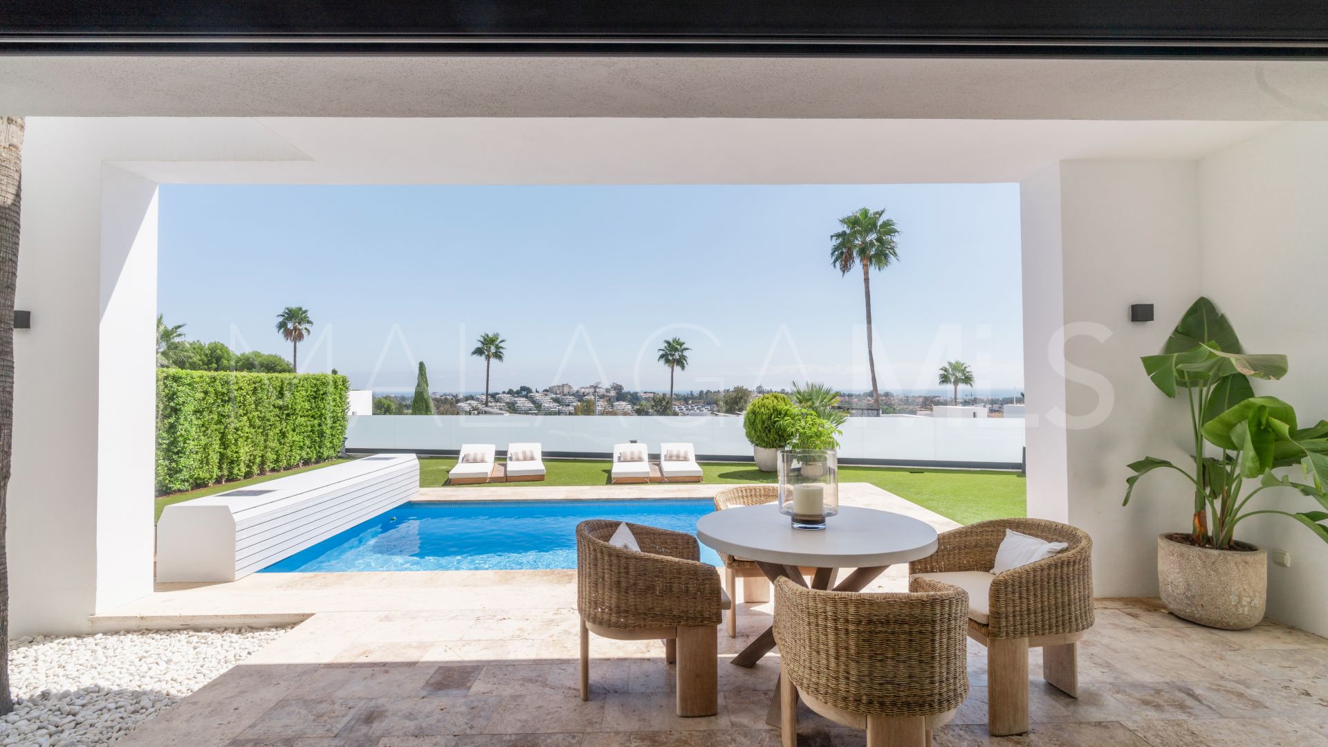 Villa for sale in Nueva Atalaya