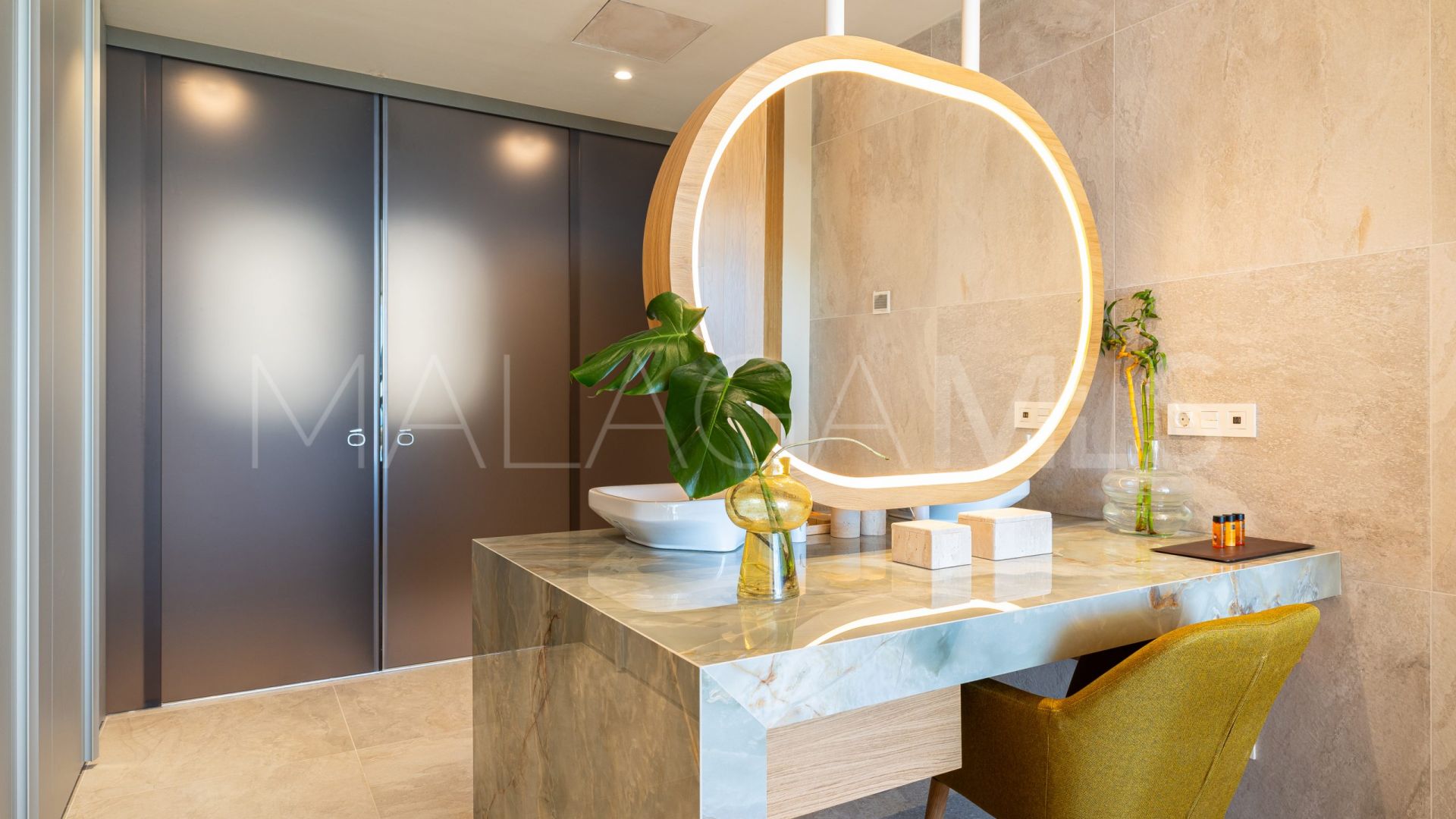 For sale penthouse in Reserva del Higuerón with 2 bedrooms