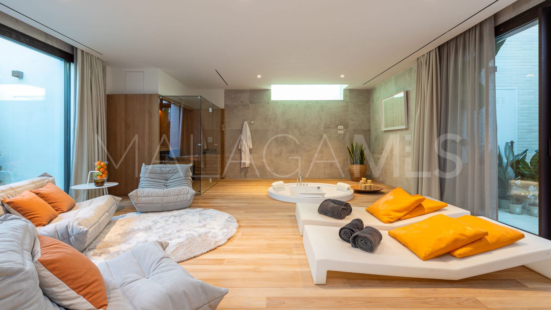 For sale Reserva del Higuerón villa with 4 bedrooms