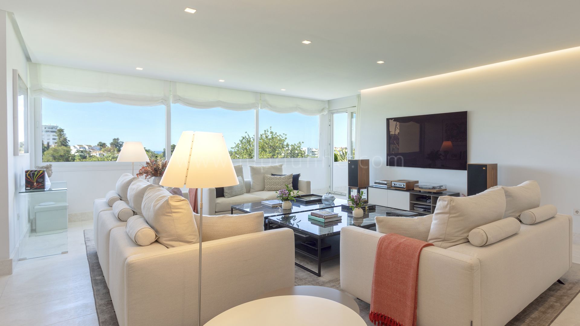 Two-Bed Golf Apartment in Guadalmina Alta