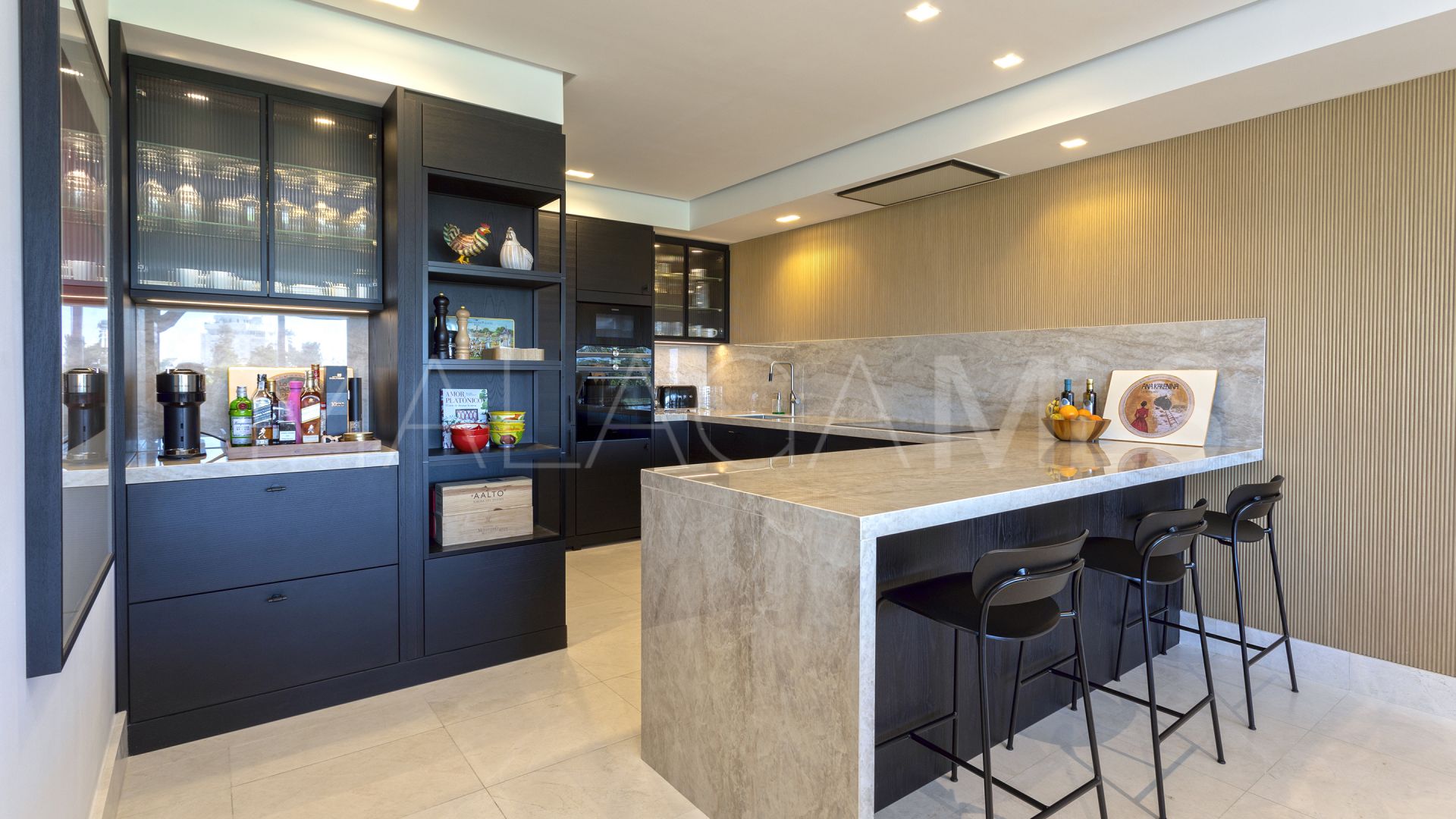 Buy apartamento in Guadalmina Alta