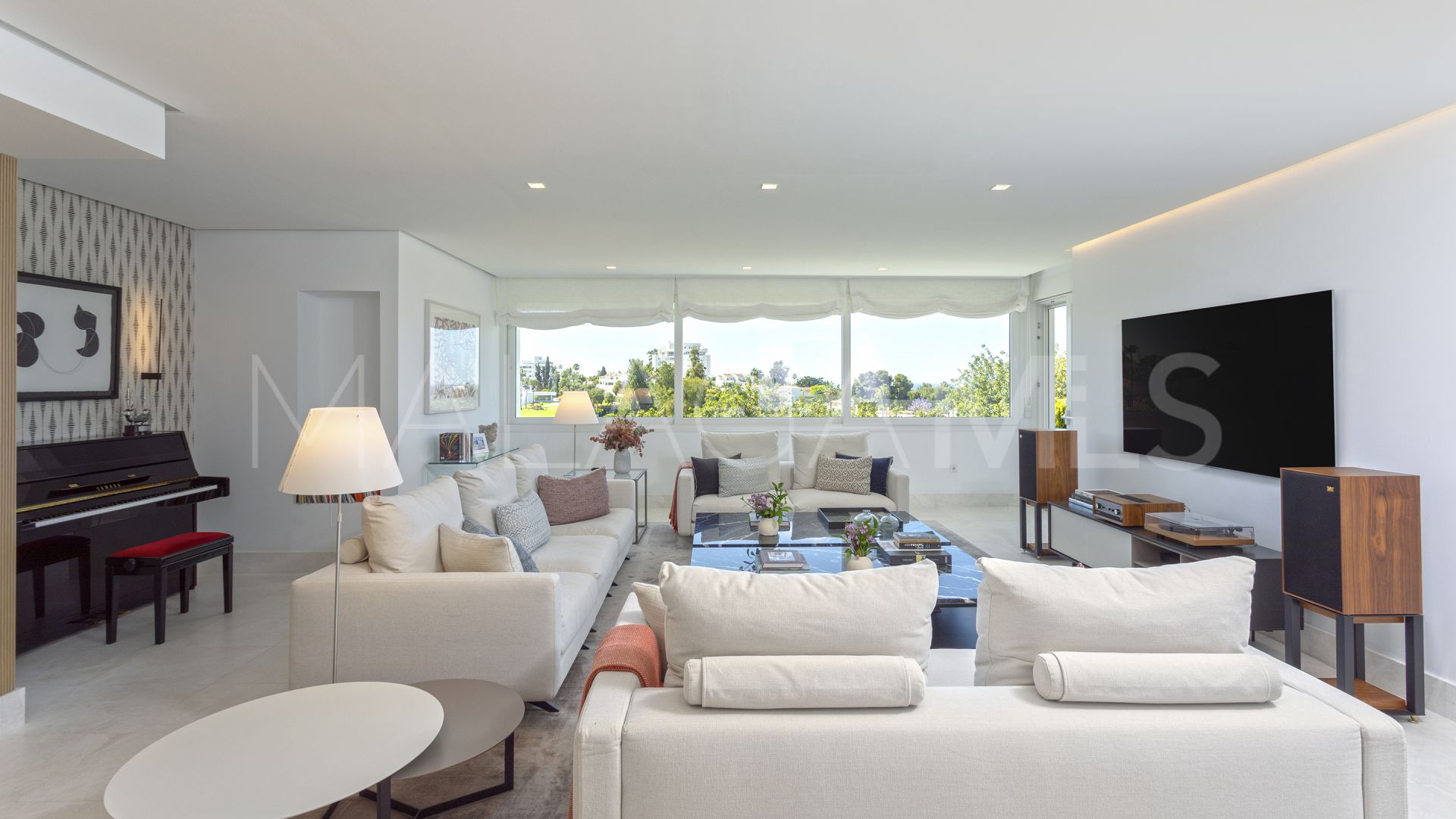 Buy apartamento in Guadalmina Alta