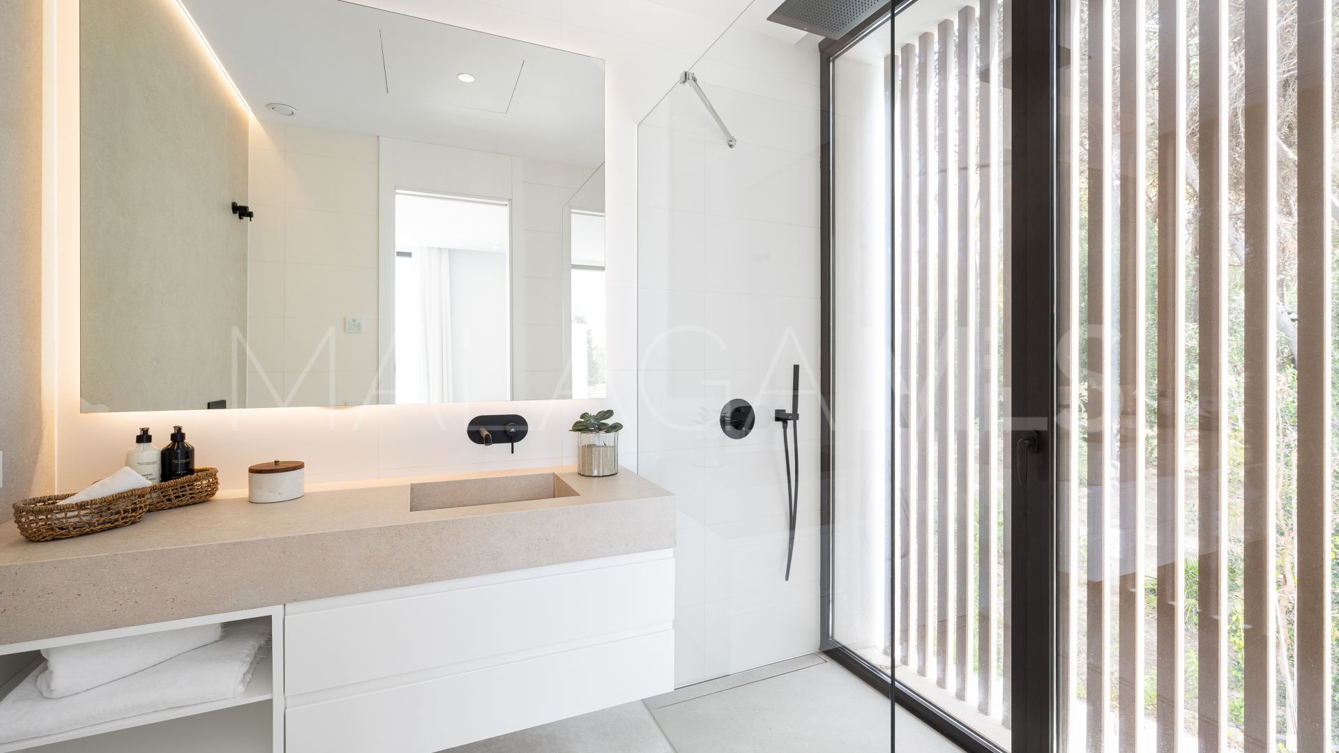 Villa with 4 bedrooms for sale in Marbella Centro