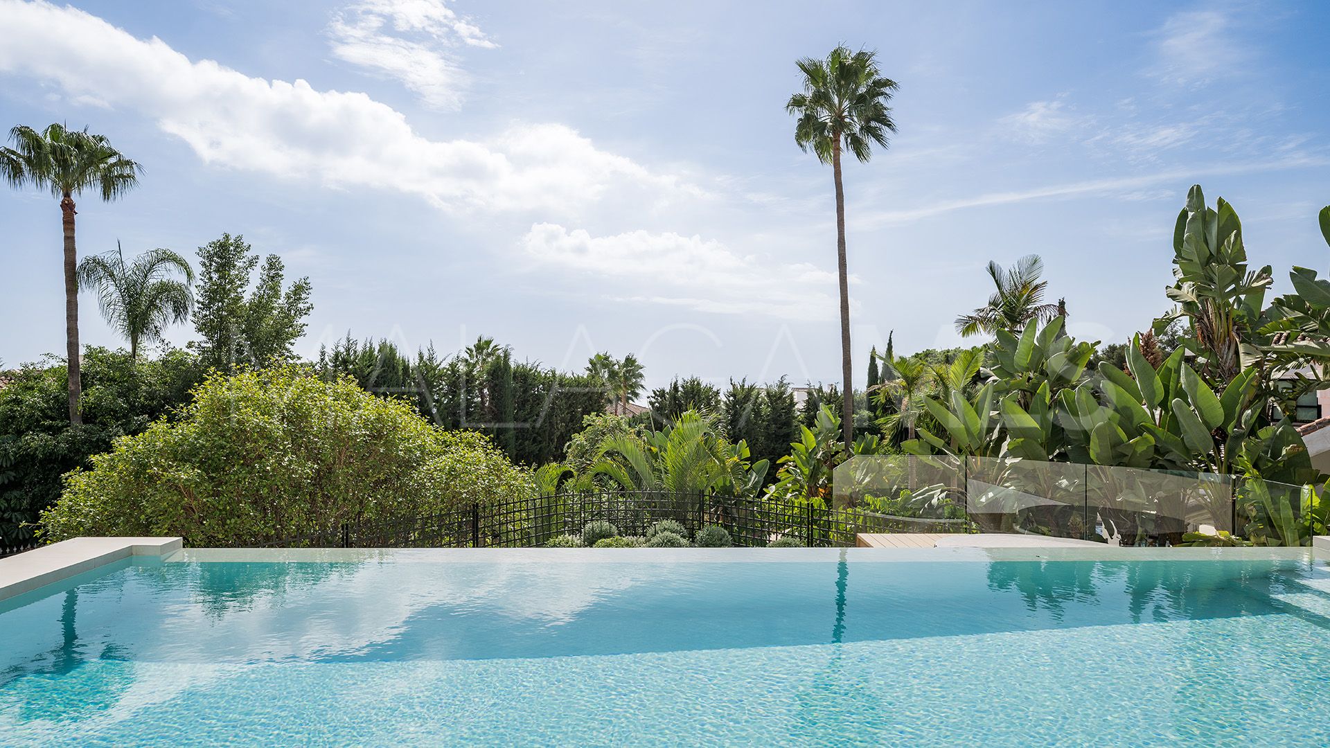 Sierra Blanca villa for sale