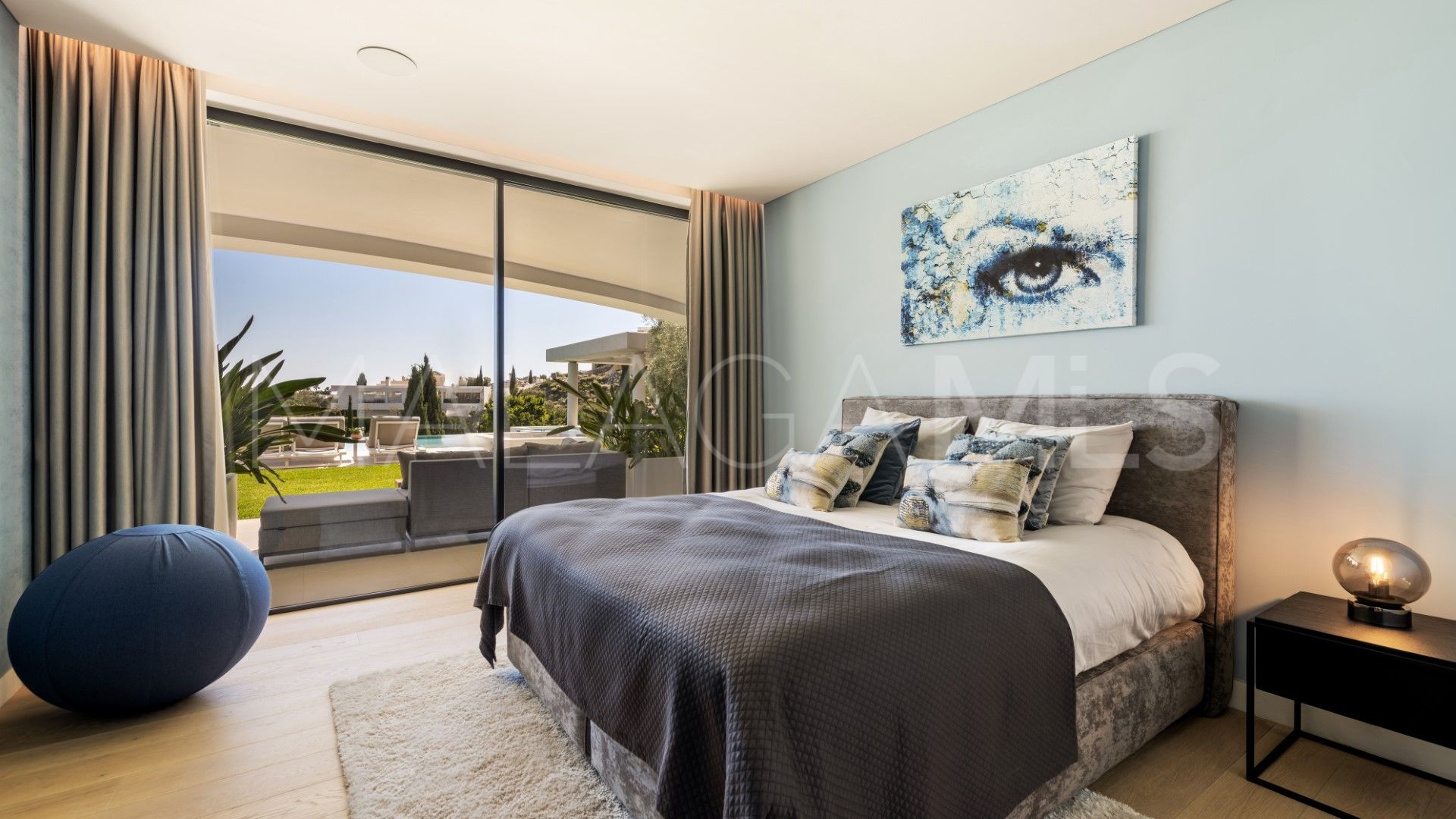 Villa for sale in Los Flamingos with 5 bedrooms