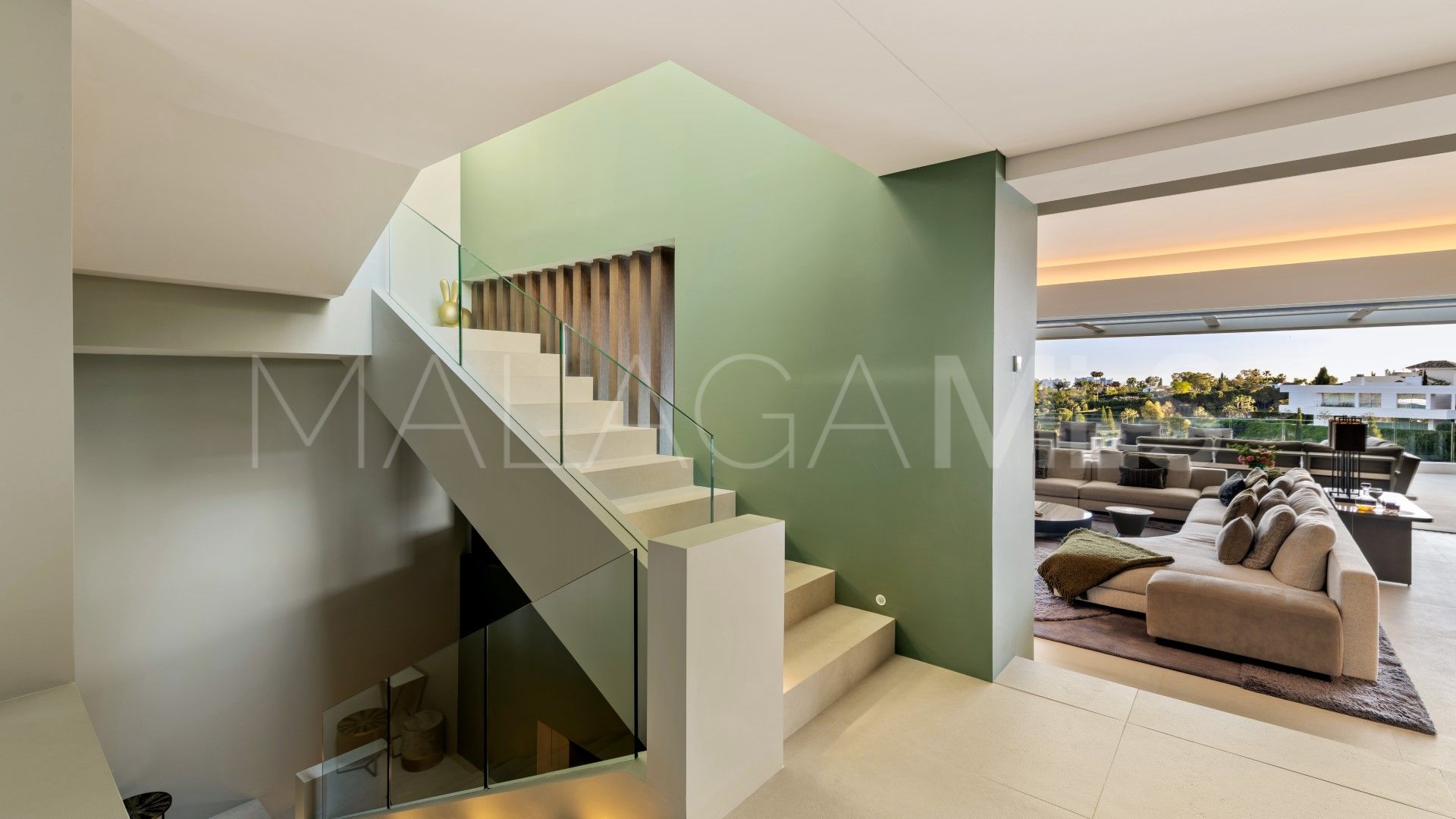 Villa for sale in Los Flamingos with 5 bedrooms