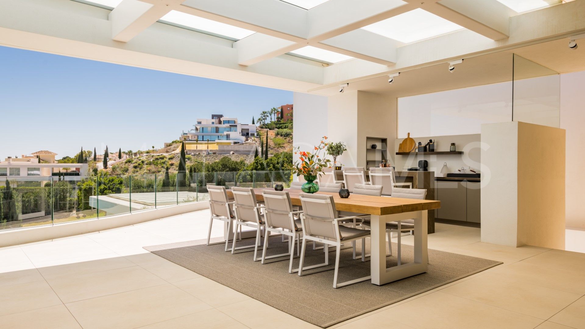 Villa for sale in Los Flamingos with 5 bedrooms