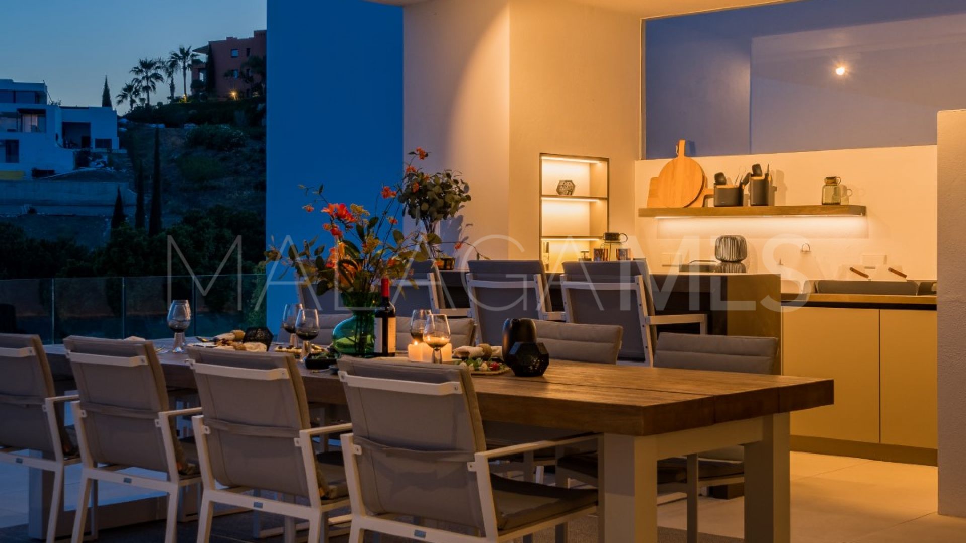 Villa for sale in Los Flamingos with 5 bedrooms