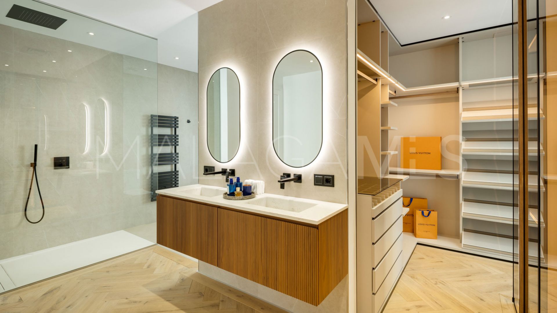 Villa for sale in La Quinta Golf