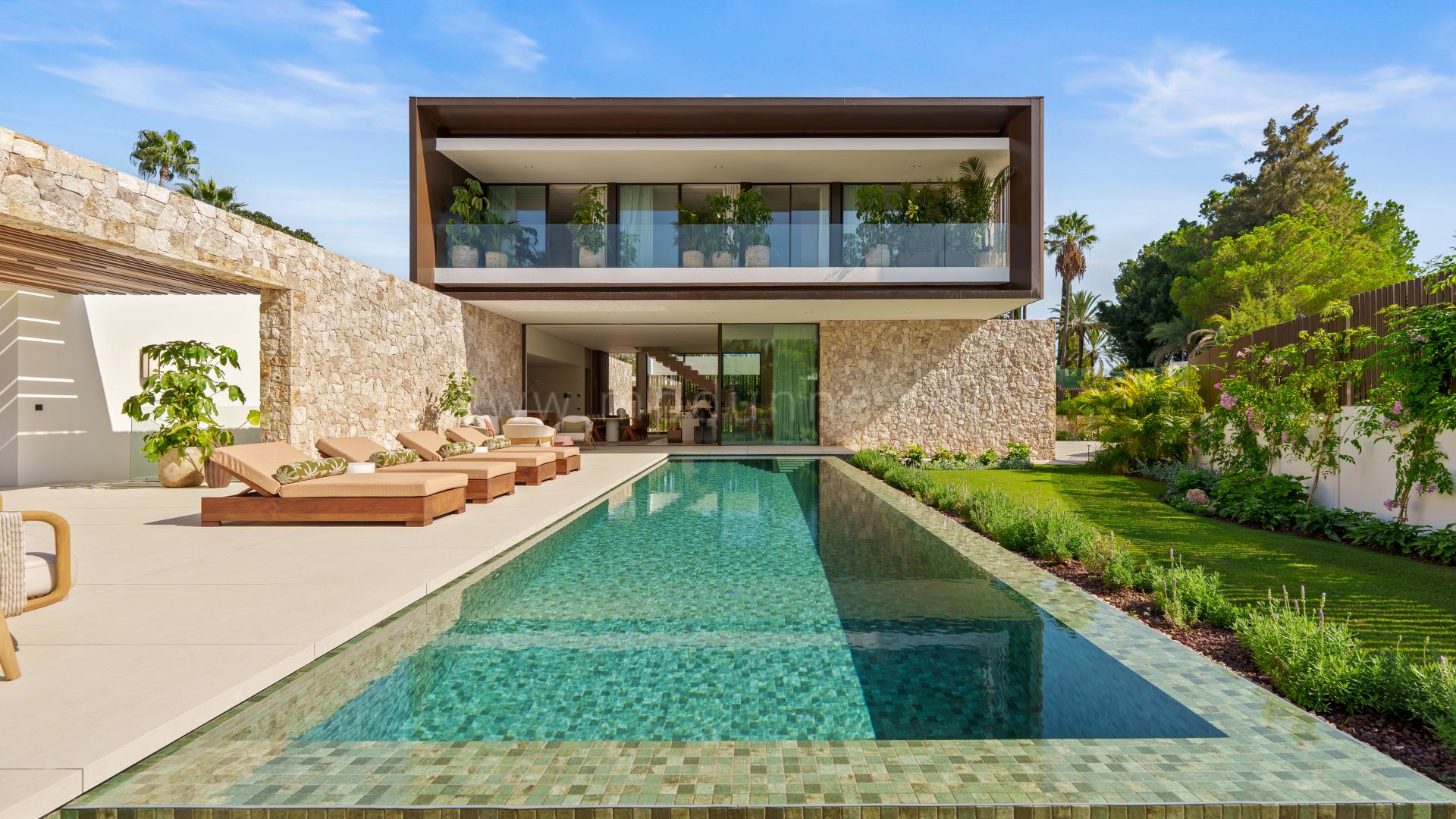 Villa de luxe clé en main avec vue sur les montagnes à Golden Mile