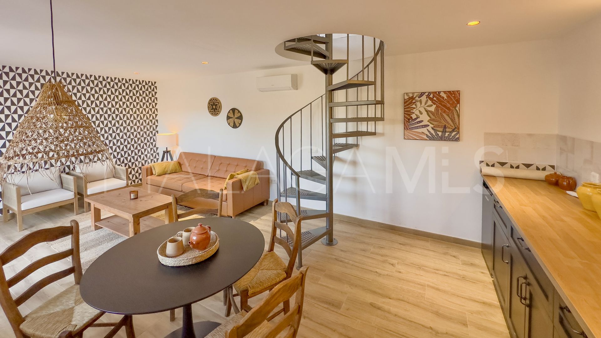 6 bedrooms finca in Malaga for sale