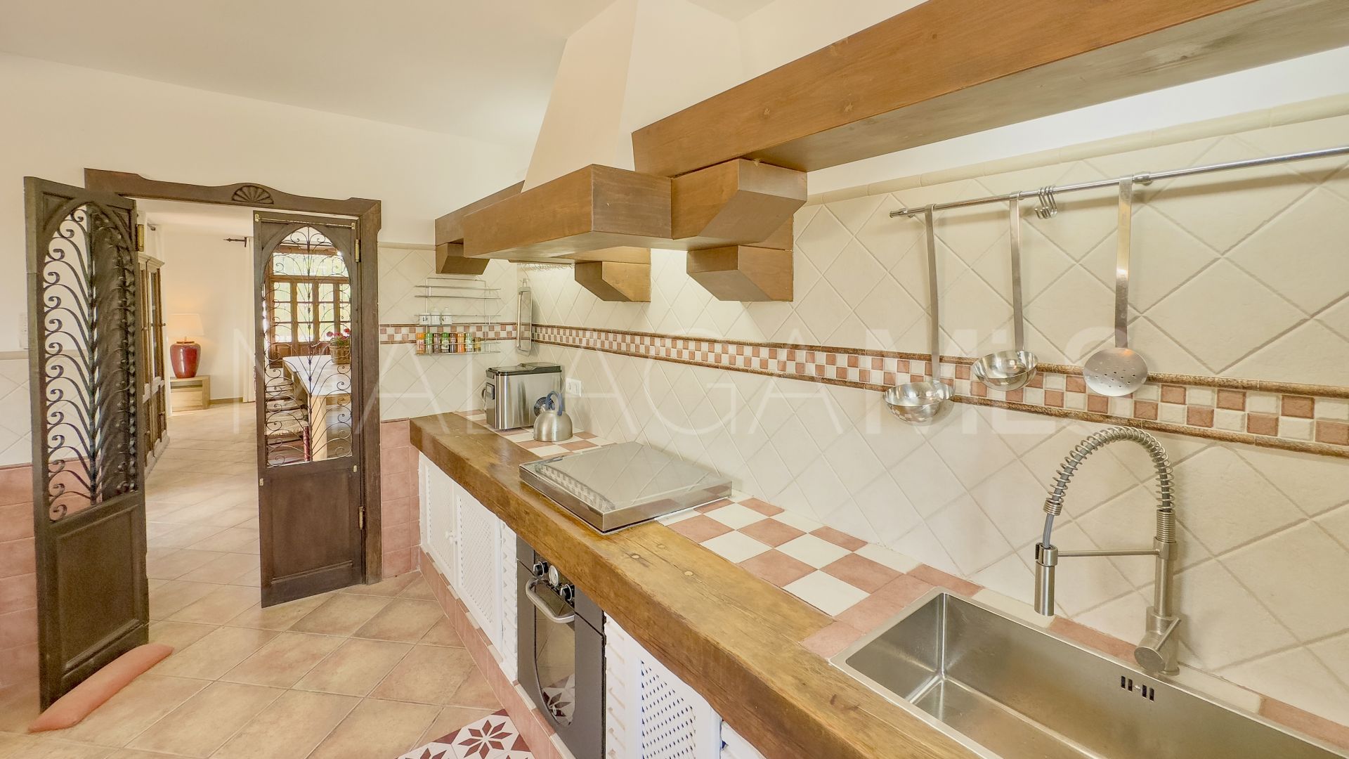6 bedrooms finca in Malaga for sale
