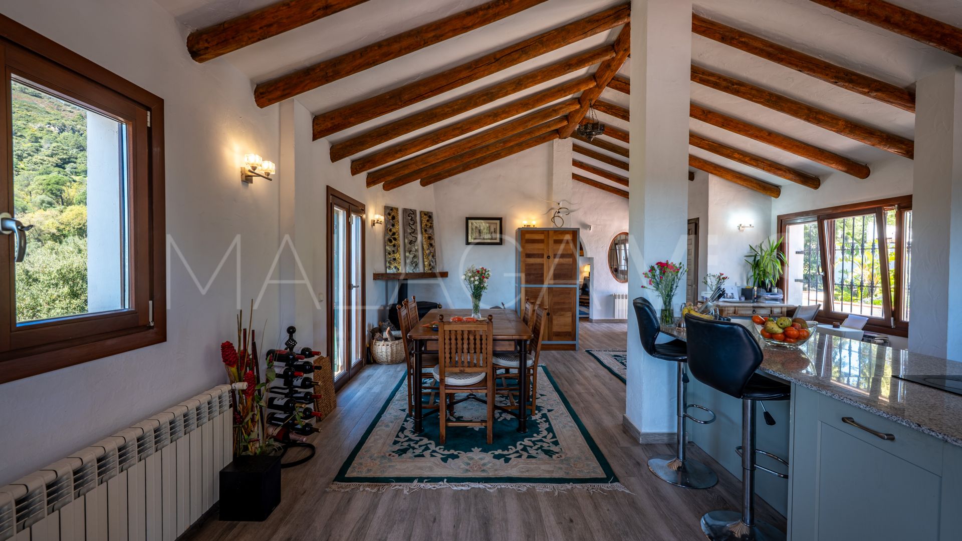 Landhaus for sale in Casares