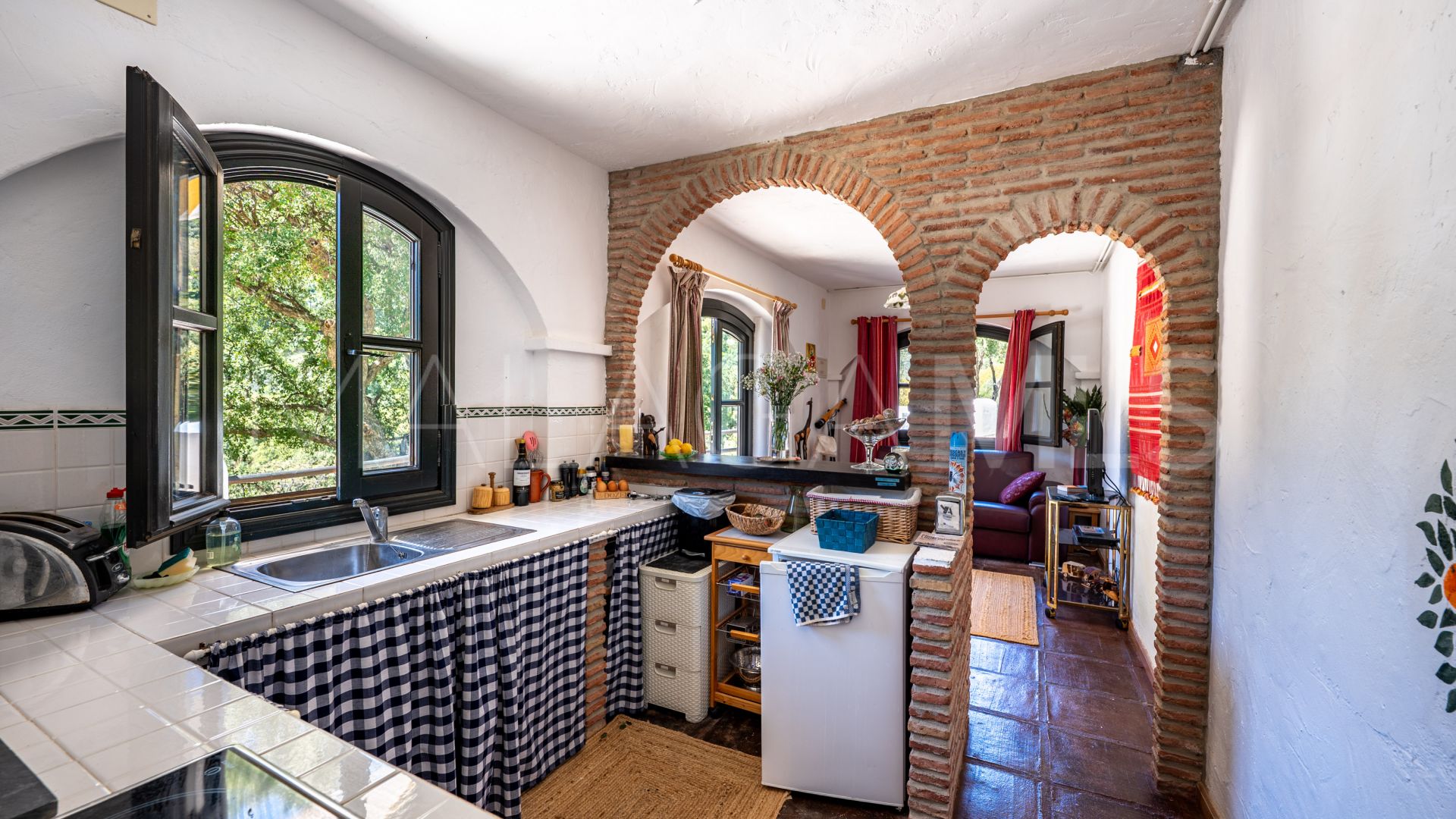 Landhaus for sale in Casares