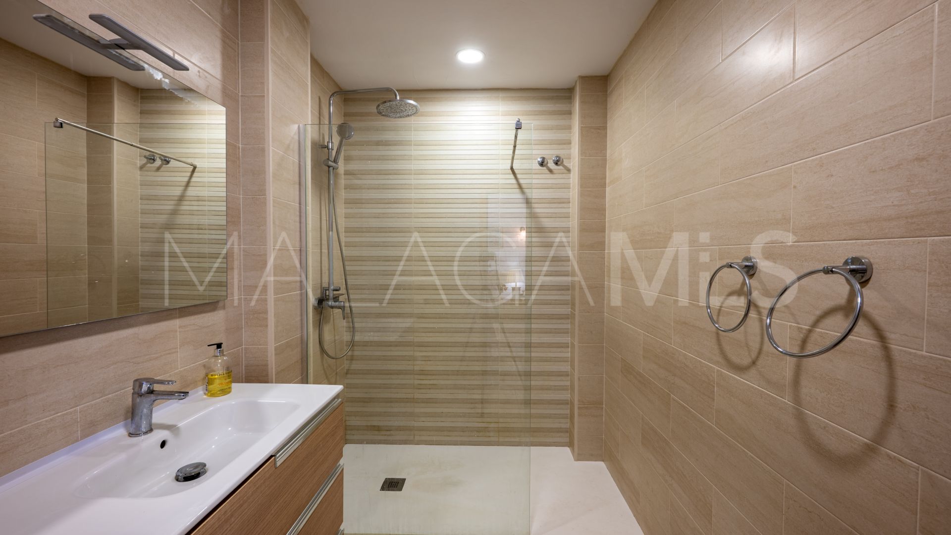 Landhaus for sale in Casares