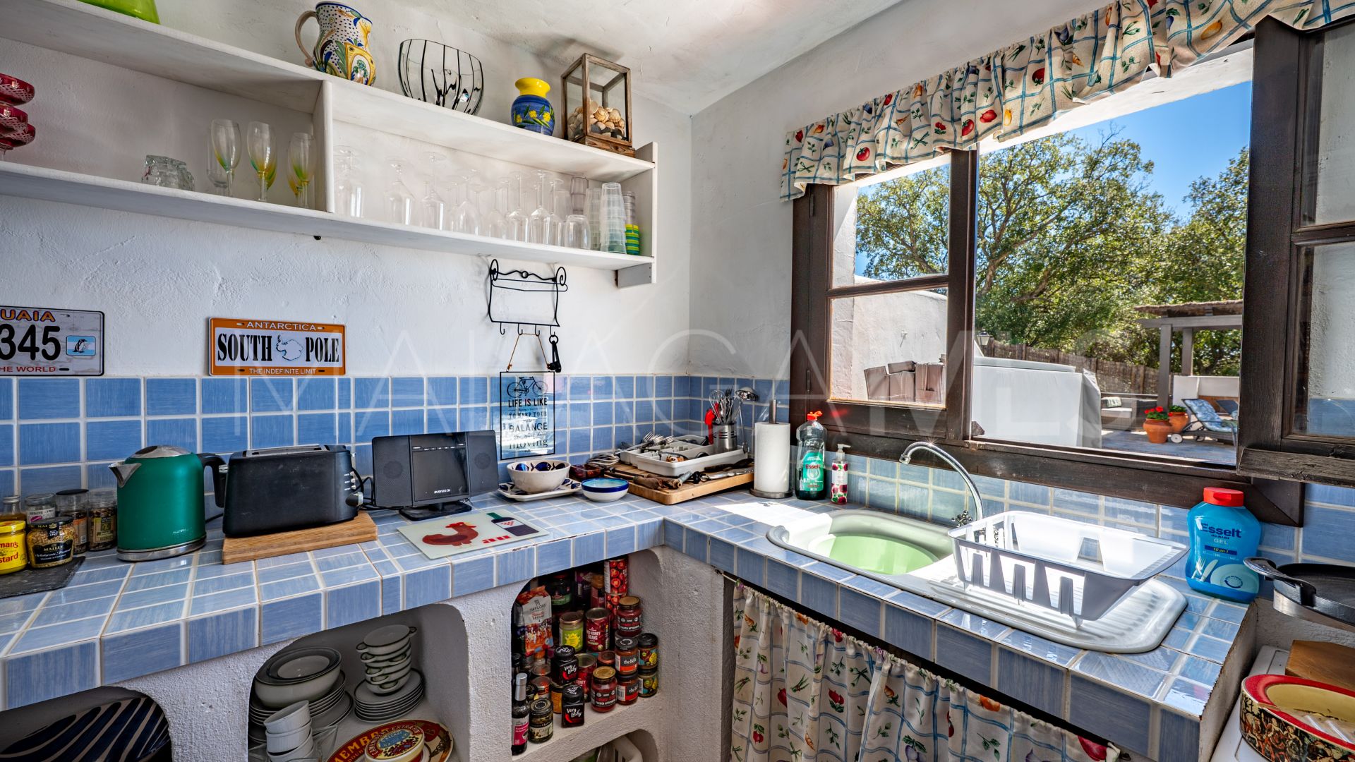 Landhaus for sale in Casares