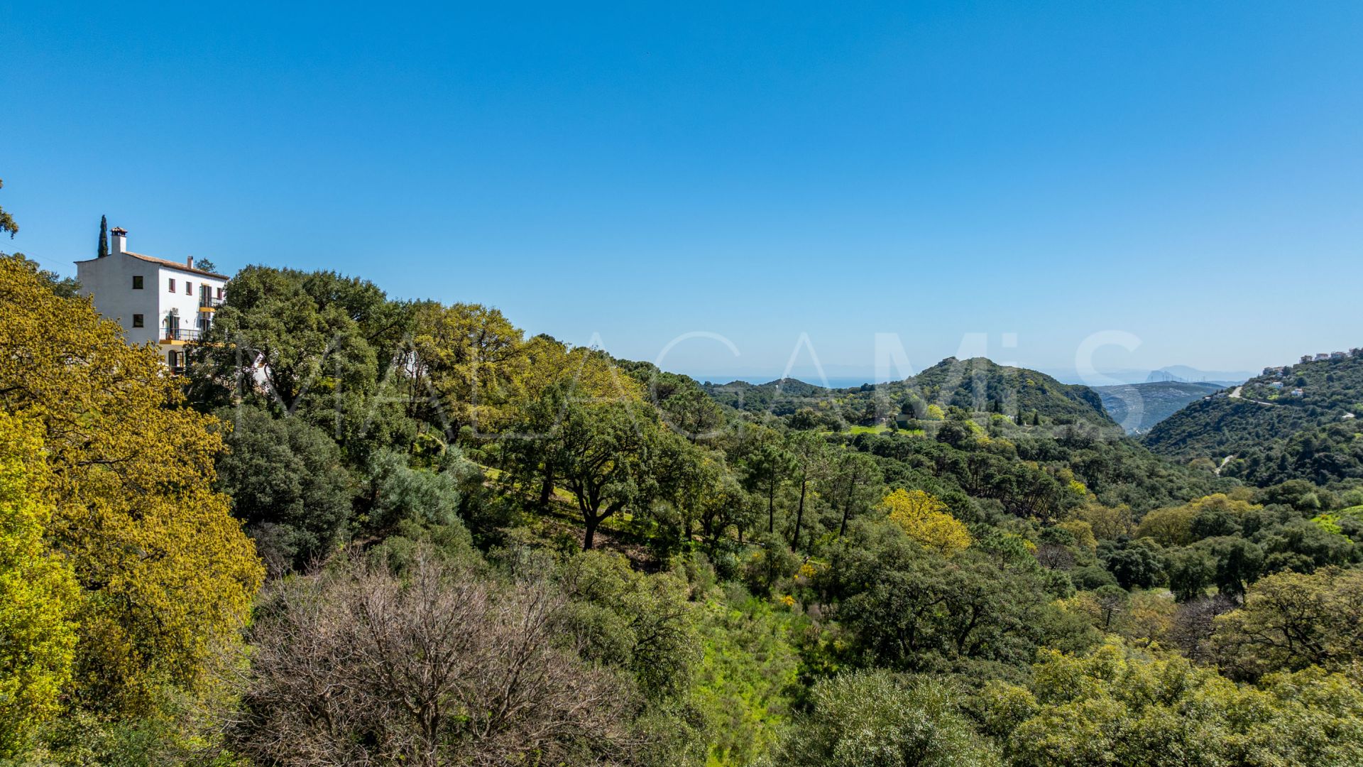 Landhaus for sale in Casares
